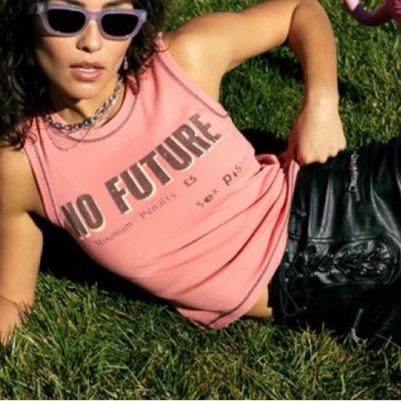 Daydreamer Sex Pistols No Future Shrunken Muscle - Picture 1 of 6